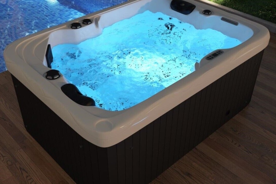 Jacuzzi 2